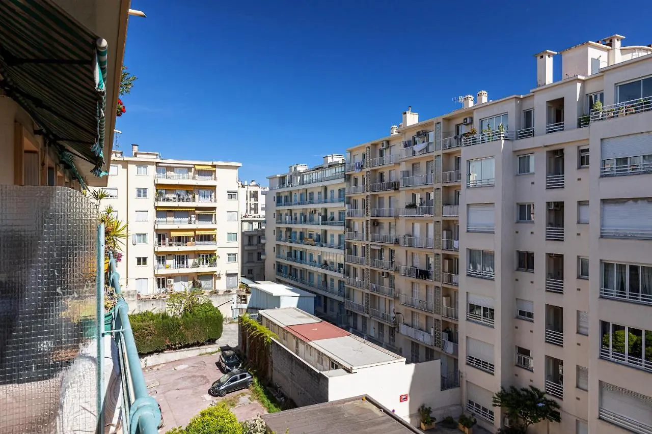 The Place To Be In Nizza 0*,  Franciaország