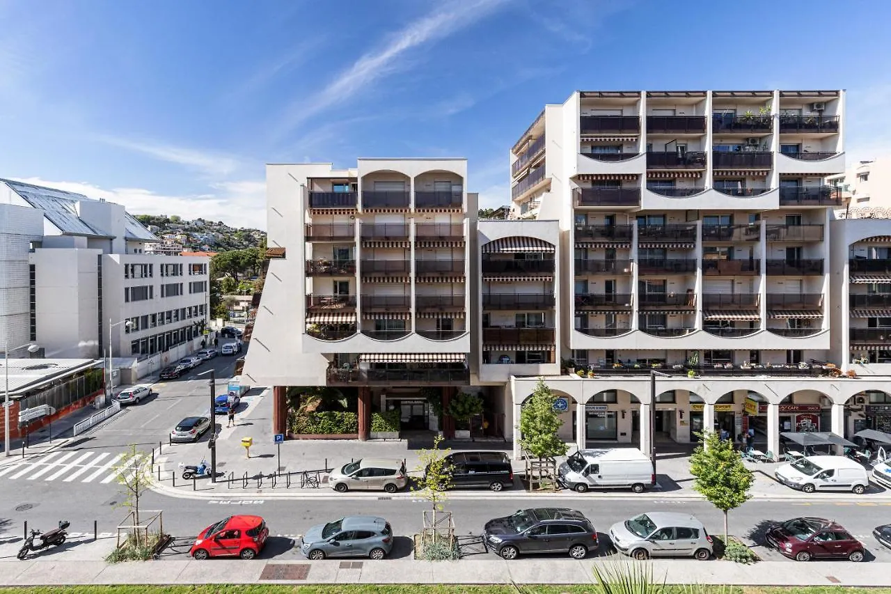 The Place To Be In Nizza 0*,  Franciaország