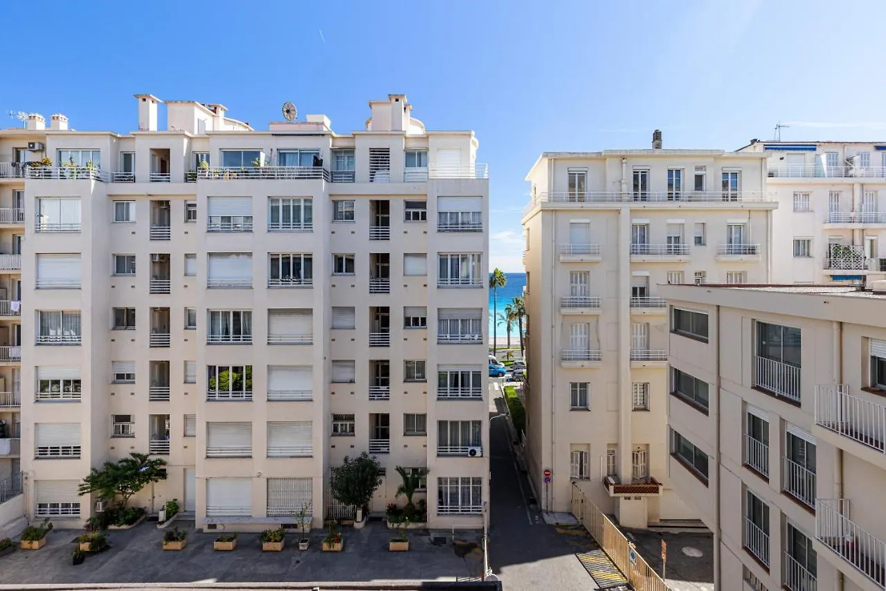The Place To Be In Nizza Apartman